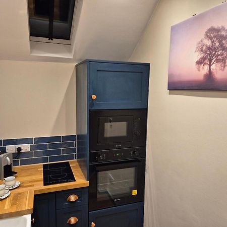 Charming 1 Bed Peak District Barn Conversion Foolow Extérieur photo