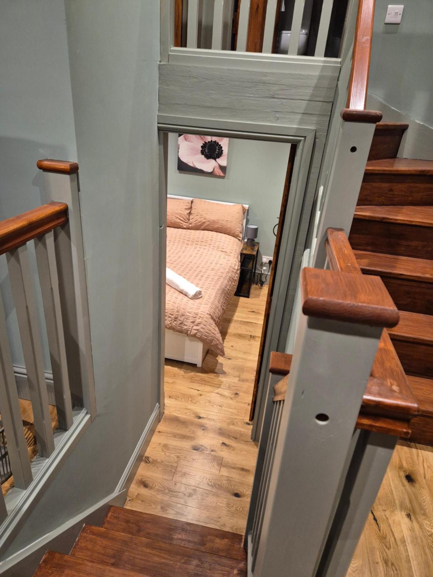 Charming 1 Bed Peak District Barn Conversion Foolow Extérieur photo